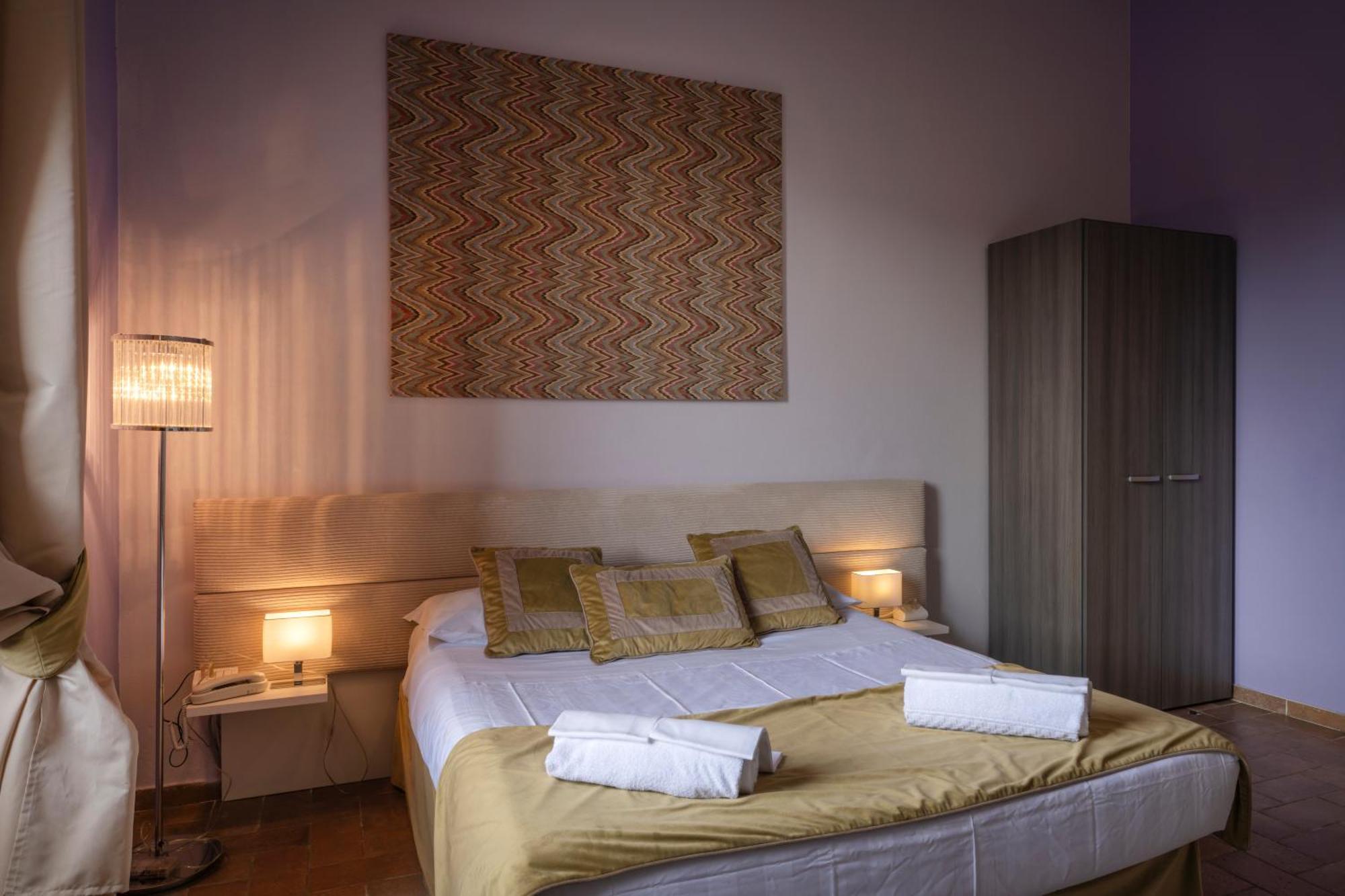 Hotel Palazzo Renieri - 3Stelle S Colle Val D'Elsa Εξωτερικό φωτογραφία