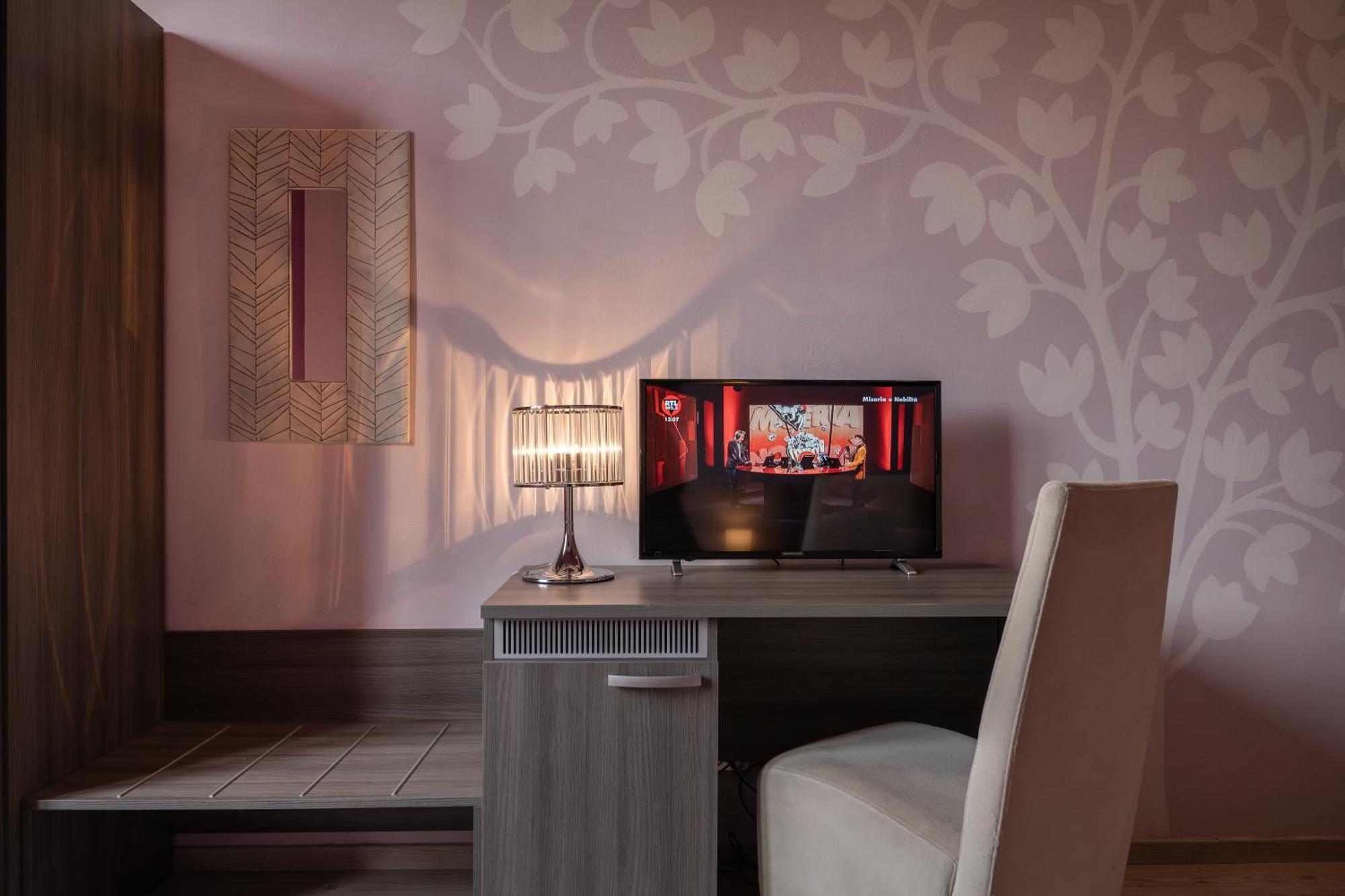 Hotel Palazzo Renieri - 3Stelle S Colle Val D'Elsa Εξωτερικό φωτογραφία