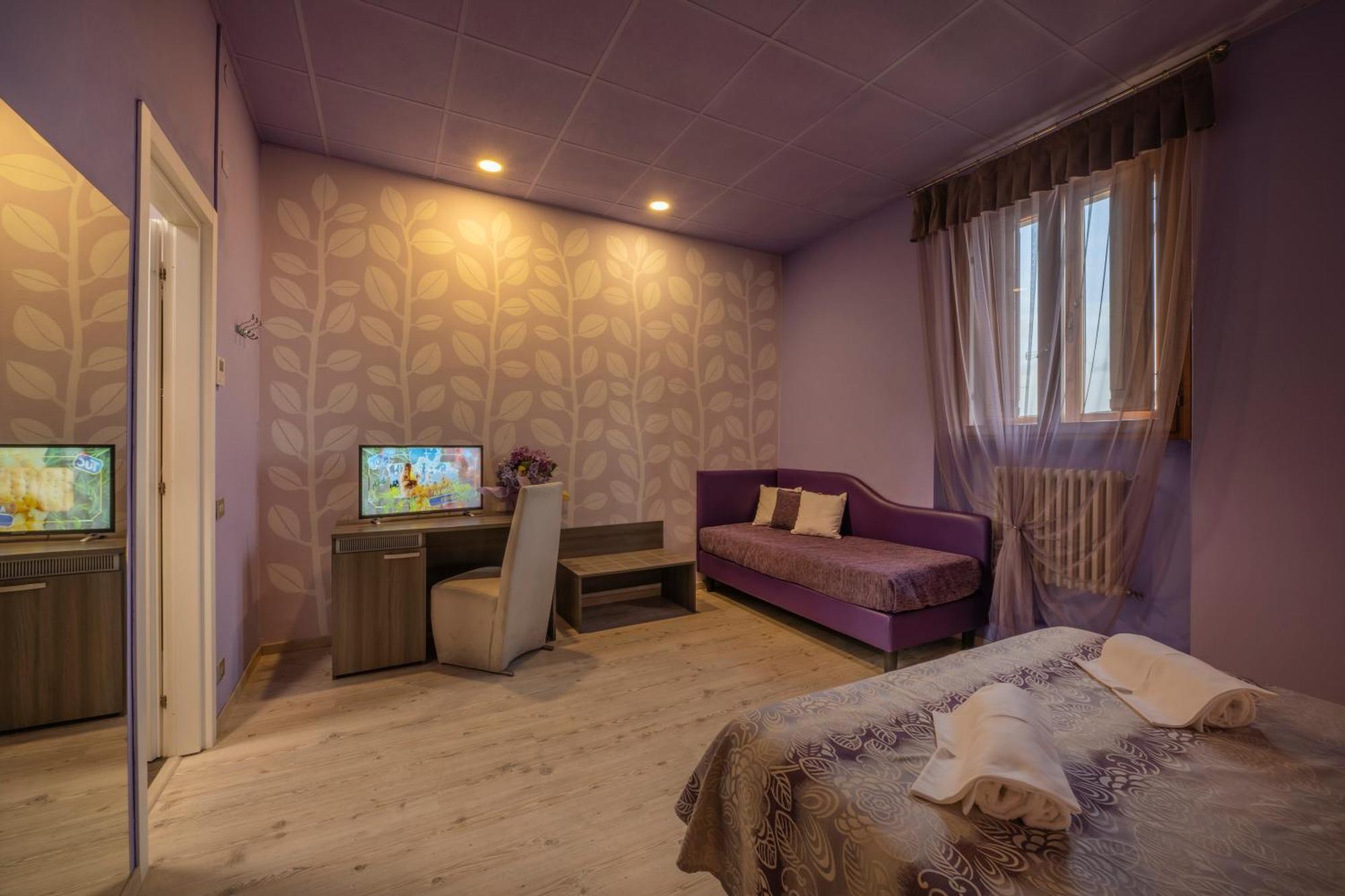Hotel Palazzo Renieri - 3Stelle S Colle Val D'Elsa Εξωτερικό φωτογραφία