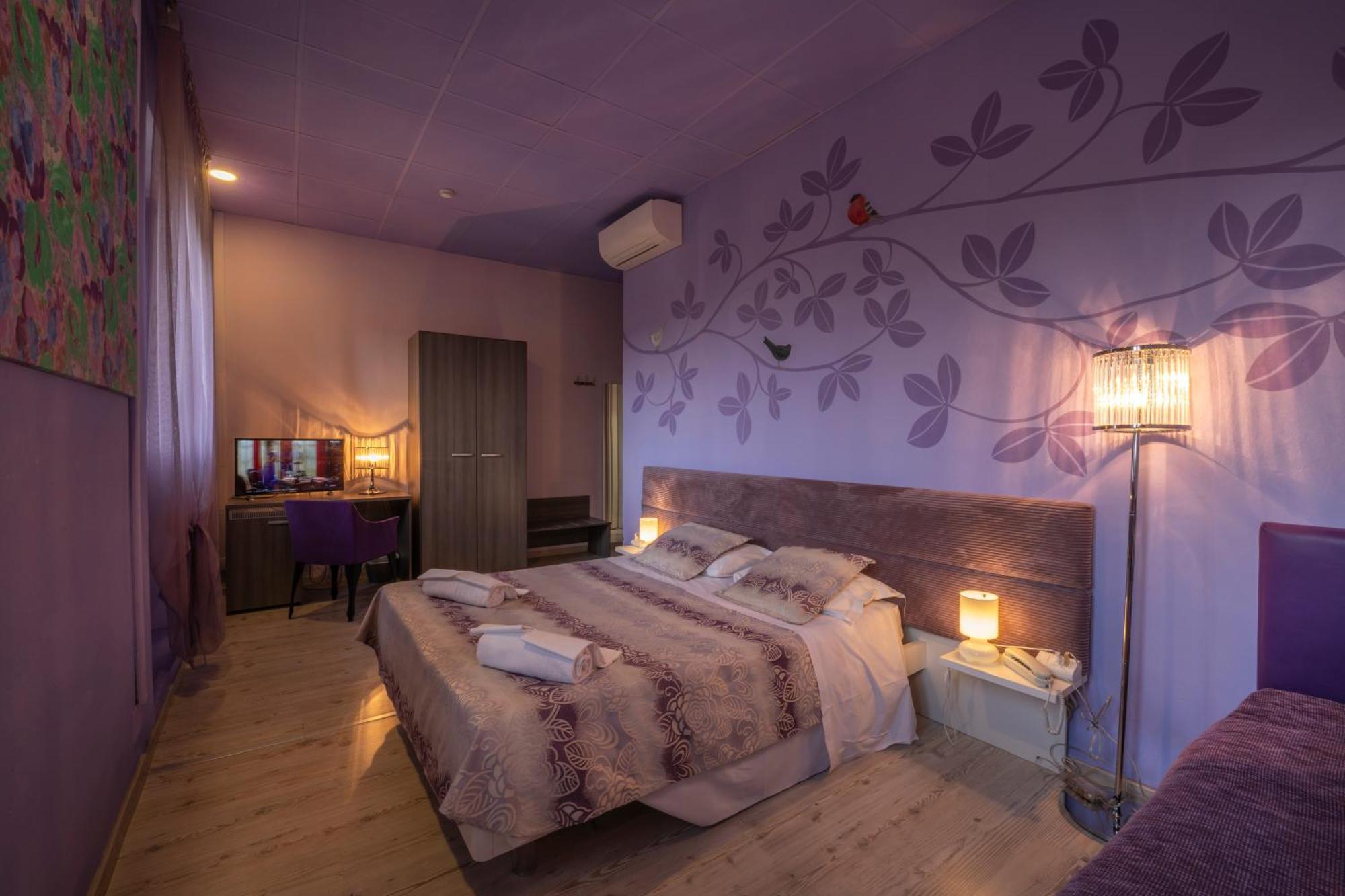 Hotel Palazzo Renieri - 3Stelle S Colle Val D'Elsa Εξωτερικό φωτογραφία